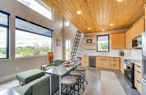 20-Acre Property with Trail Hill Country Hideaway! - Foto 9