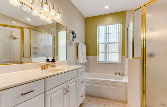 Sea Glass House - Photo 23