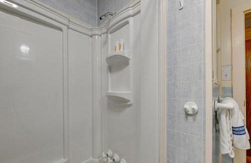 Fire Pit, Grill, and Views Cashiers Getaway! - Foto 16