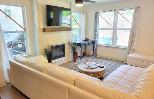 Westside Charmer - 10 min from Downtown - Foto 5