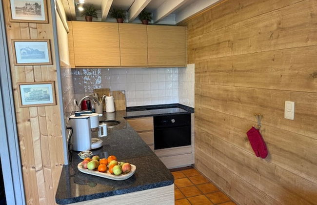 Bungalow With View Near Coo - Photo 11