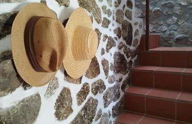 Casa do Costeiro by AlmaStay - Photo 4