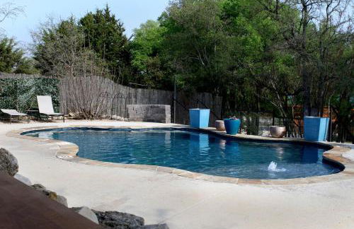 Amazing Family Vacations in Nature in this Cute Log Cabin near Austin, Texas - Foto 8