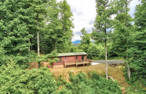 Quaint Log Cabin with Views Near West Jefferson - Foto 24