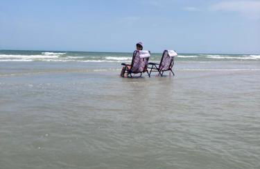 COFFEE on THE BEACH WINE on THE MARSH DOCK - Foto 8