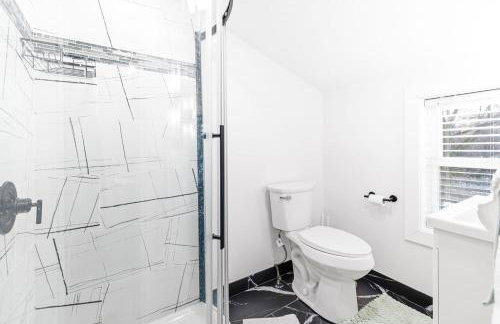 Modern Loft 4 - 5 Min Walk to Cleveland Clinic - Foto 12