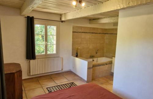 Charming converted Mill with Private Swimming Pool - Foto 18