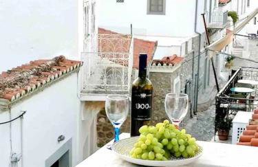 Hydra's Hidden Gem - Foto 8