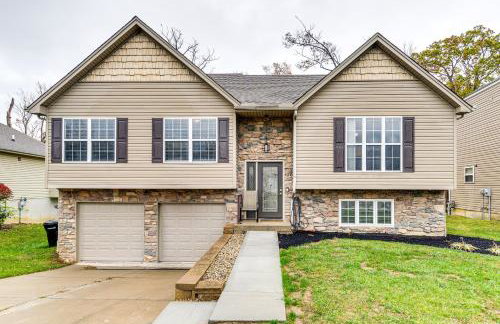 Cozy Ohio Home - Deck, Arcade Games and Near Golfing - Foto 25