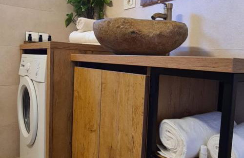 Villa Popovi a Dvori - Six Bedroom Villa with Pool - Foto 51