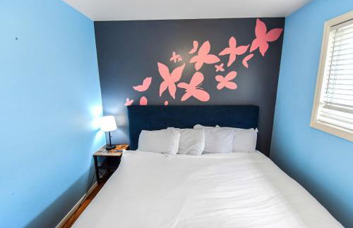 Enchanting Upper Unit with City Charm - Foto 46