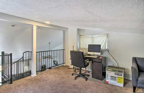 Lake View Home with Grill Hike, Boat, Relax! - Foto 17