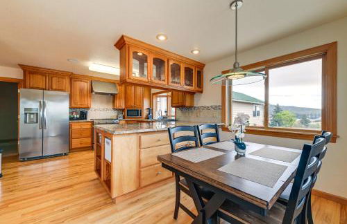 Vineyard Farmhouse in Oakland with Hot Tub! - Foto 8