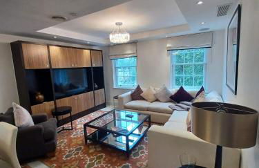 Buckingham Palace Residences by Aeria Apartments - Foto 1