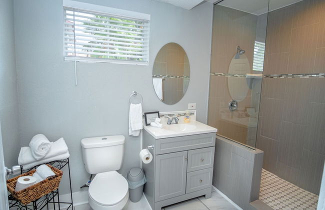 Stunning 2br/1ba Historic Pad Few Steps Downtown - Foto 18