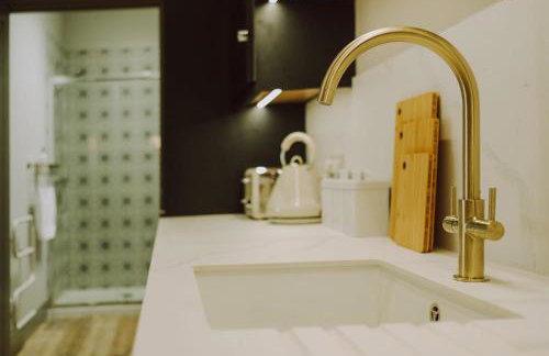 Number 1 Cannons at The Old Dairy Clevedon - Foto 16