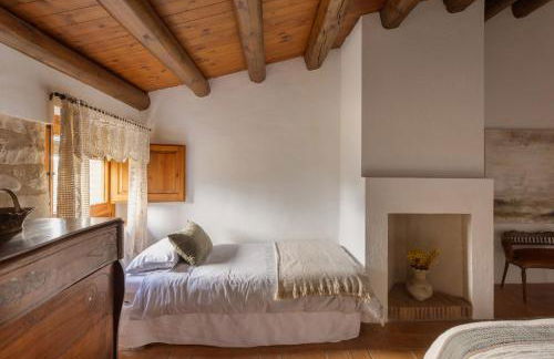 Masia elegant amb jardí i piscina - Photo 38