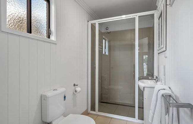 Crows Nest Tourist Park - Photo 57