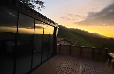 Chalé Contêiner- Hidro com vista para montanhas - Foto 5