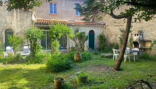 Appartement cosy avec oasis privée, salle de jeux, vélos bienvenus - Foto 2