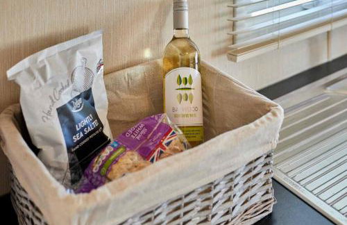 Host & Stay - Cosy Cove - Photo 12