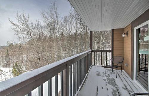 Slopeside Burke Mtn Condo with Amenity Access! - Foto 19