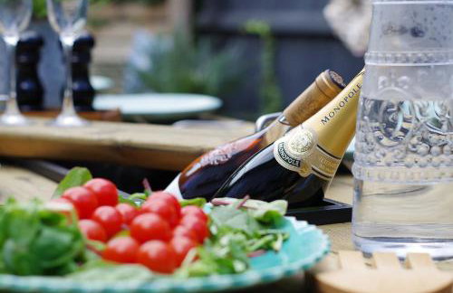 The Coach House Branksome - Photo 49