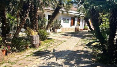 Appartamento in Villa con Terrazzo e Vista Golfo - Foto 4, Garden, Garden view