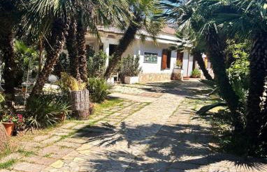 Appartamento in Villa con Terrazzo e Vista Golfo - Foto 4