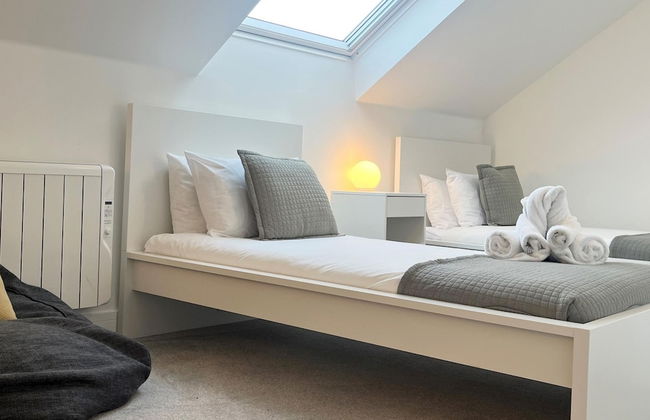 Stunning Town Centre Penthouse w Sea Views - Foto 18