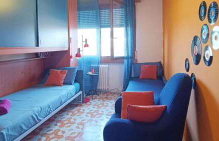 Yellow Submarine - Photo 9