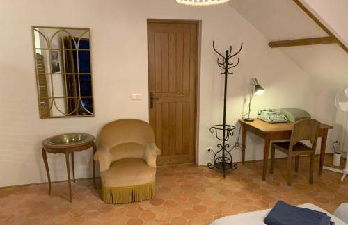 Gîte Familial 4 étoiles - École du Maupas - Coeur Brenne - Foto 20