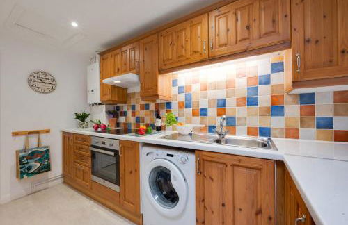 1 Bed in Sidford oc-mblhol - Photo 7