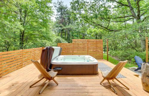 Hot Tub, Fire Pit and Barrel Sauna Poconos Abode - Foto 6