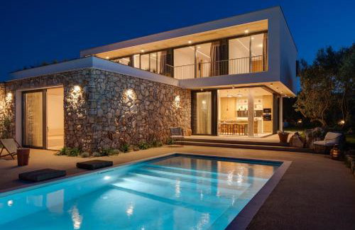 Luxury Villa Authentic heated pool sea view - Foto 77