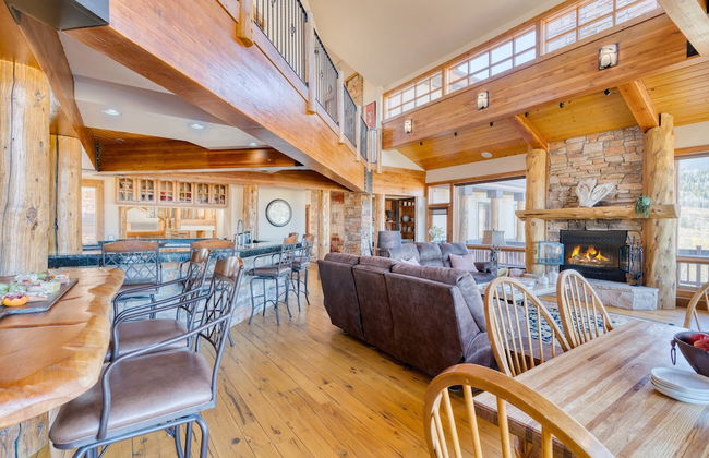 Topaz Estate by Avantstay Luxe Home, Pool + View - Foto 32