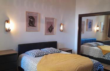 GITE LARIBOISIERE PLAIN-PIED en REZ DE CHAUSSEE - Foto 13