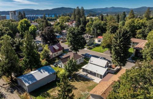 Flying Colors Cottage Walk to Downtown - Foto 48