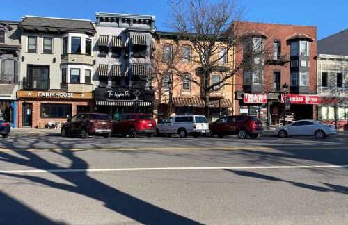 Apt in the heart of Main Street - Foto 25