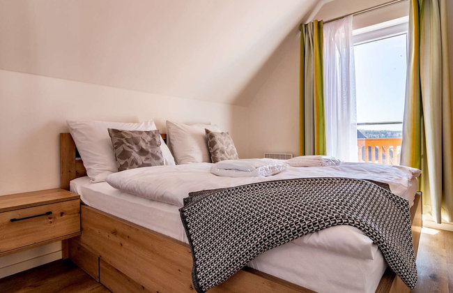 Lakeside Village 35 - Photo 9