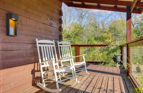 Hike and Unwind, Peaceful Wooded Retreat in Newport - Foto 22