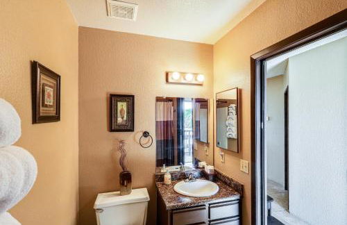 London Bridge Views Havasu Condo on Golf Course - Foto 16