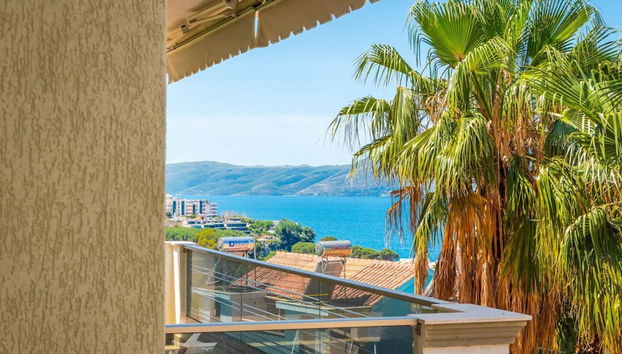 Luxury Seaview Apartment Free Parking - Foto 3, Habitación