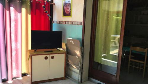 Pavillon avec piscine commune et jardin à 800m de la plage - FR-1-336-72 - Foto 2