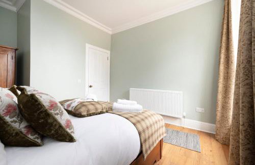 JOIVY Charming 2-Bed Flat Near Edinburgh Castle - Foto 32