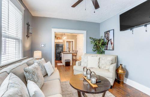 3 Mi to French Quarter Retreat with Private Yard - Foto 1