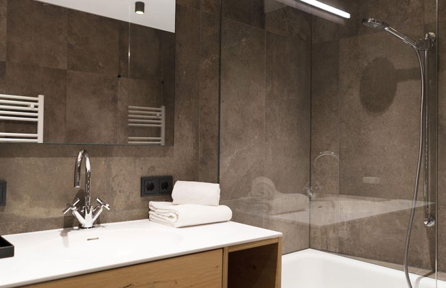 Apartment in Schrocken Near Ski Arlberg - Photo 9