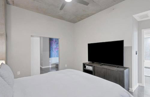 Modern 3 bedroom condo in downtown w free parking - Foto 28