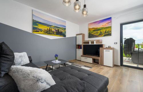 Mediterranes und modernes Apartment mit Jacuzzi, Waschmaschine, Grill - Photo 12