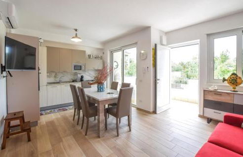 Nice Home In Nocera Terinese With Wifi - Photo 13